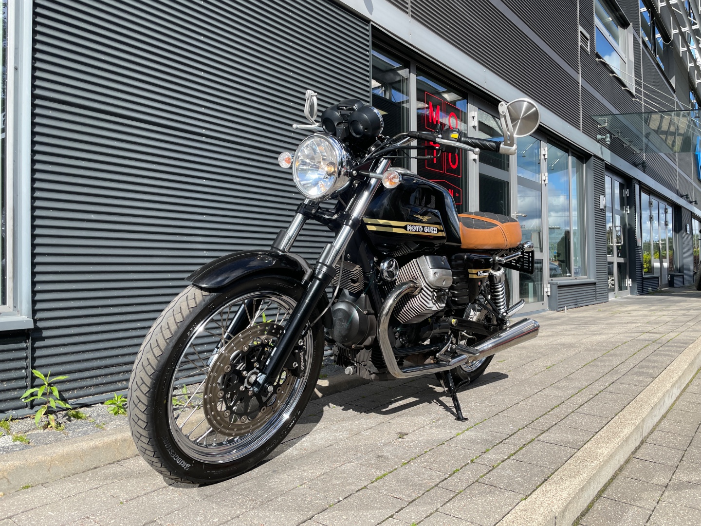 Moto Guzzi V7 Classic, 2010