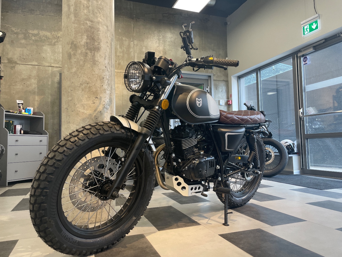 Mutt Mastiff 125, 2025 — klasisks motocikls