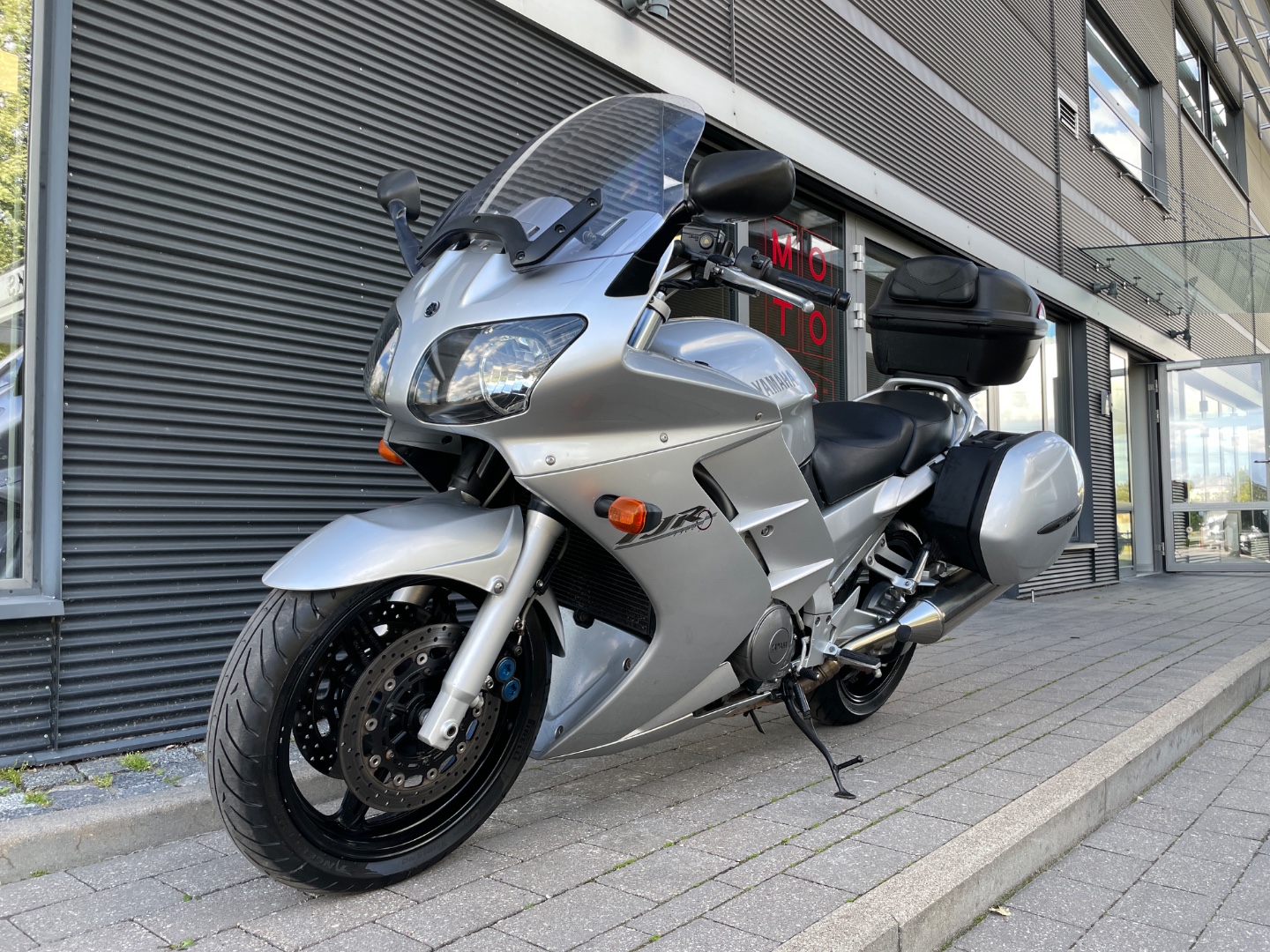 Yamaha FJR1300, 2003