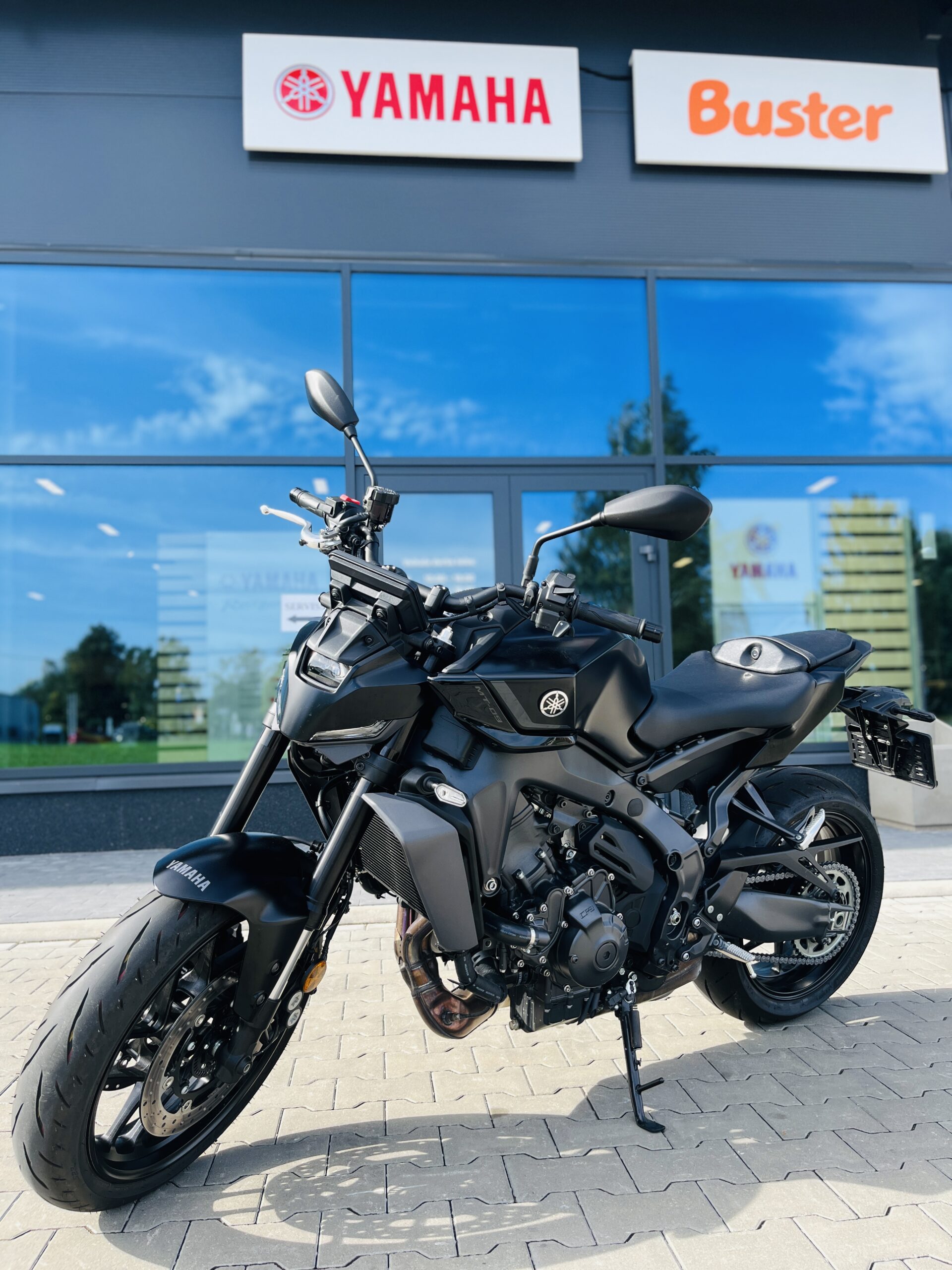 Yamaha MT-09 Y-AMT — demonstrācijas motocikls, 1250 km