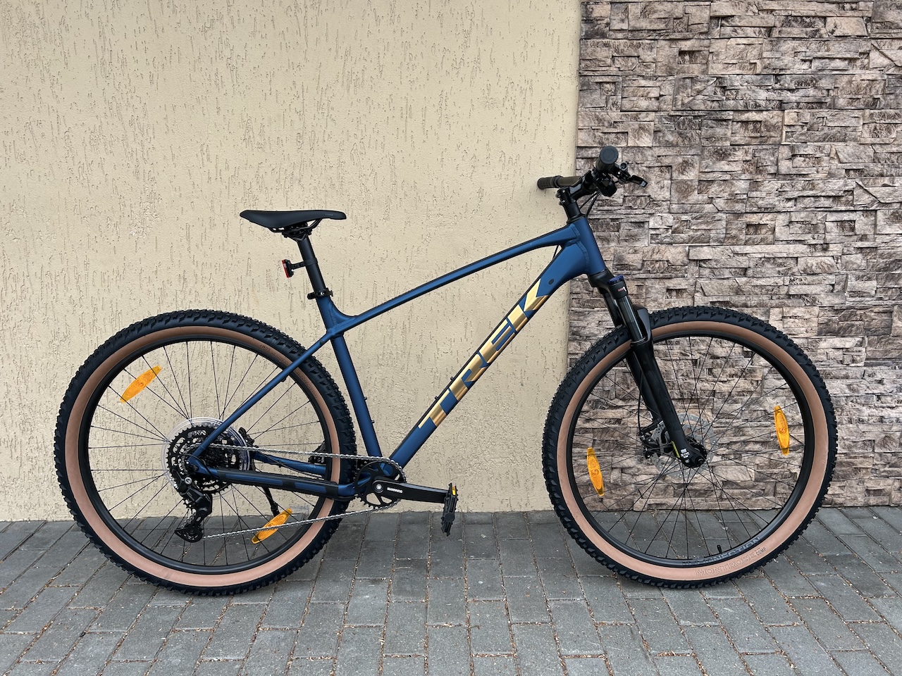 Trek Marlin 5 Gen 3 29″ — jauns, L