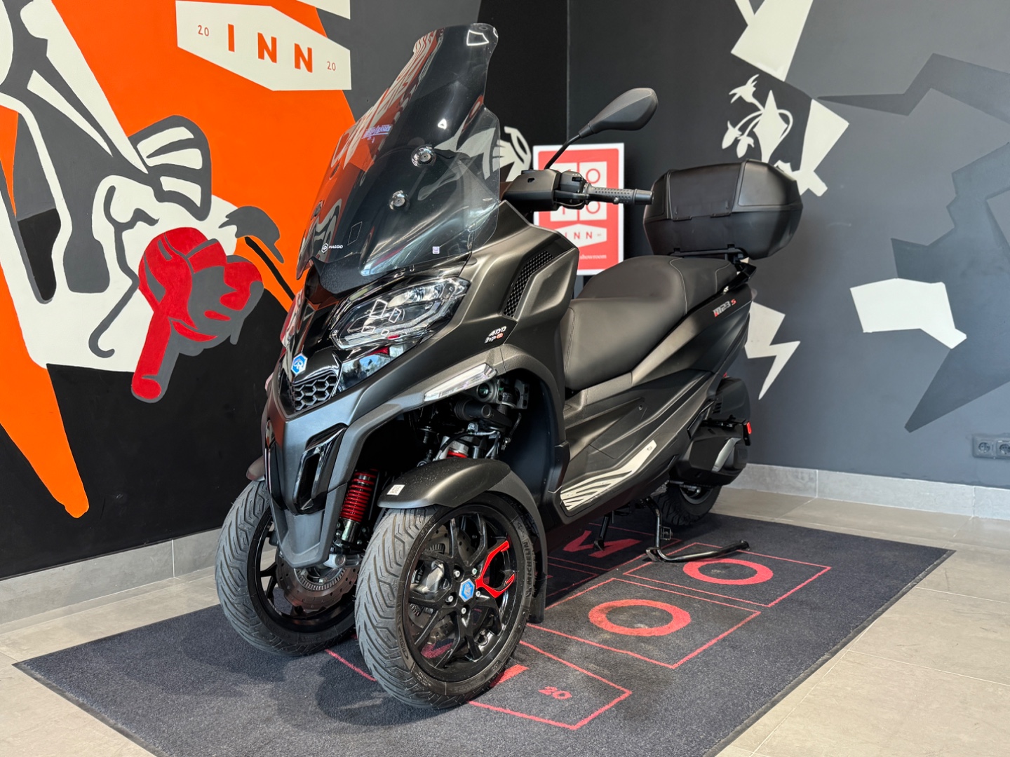 Piaggio MP3 400 HPE — 2025