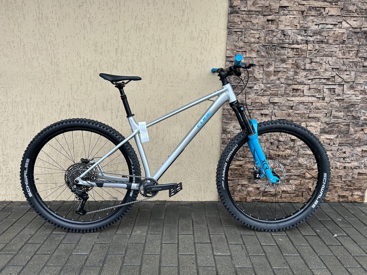 Cube Reaction TM One 29″ — jauns, 22″ rāmis