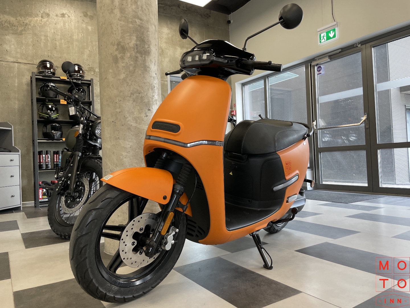 Horwin EK1 — elektriskais motorolleris, 2023