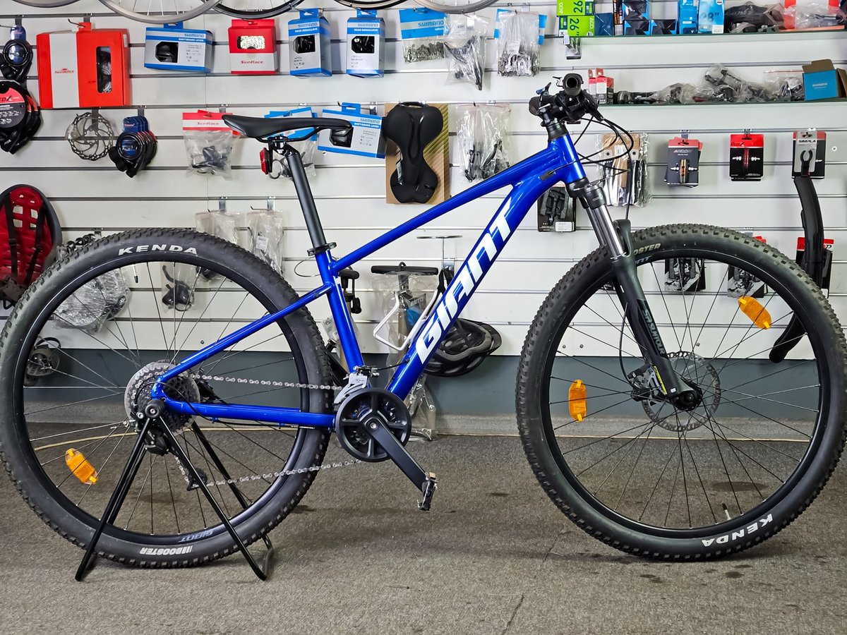 Giant Talon 3 GE — 29″, Shimano Altus 2×8