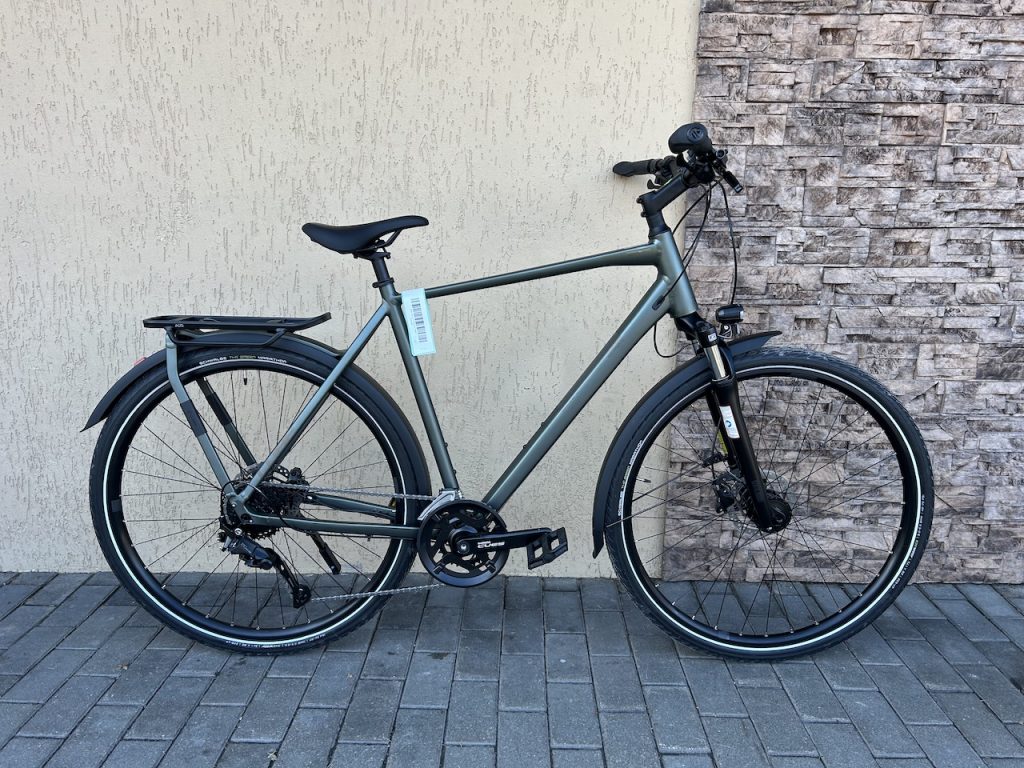 Cube Kathmandu One — jauns, 62 cm rāmis