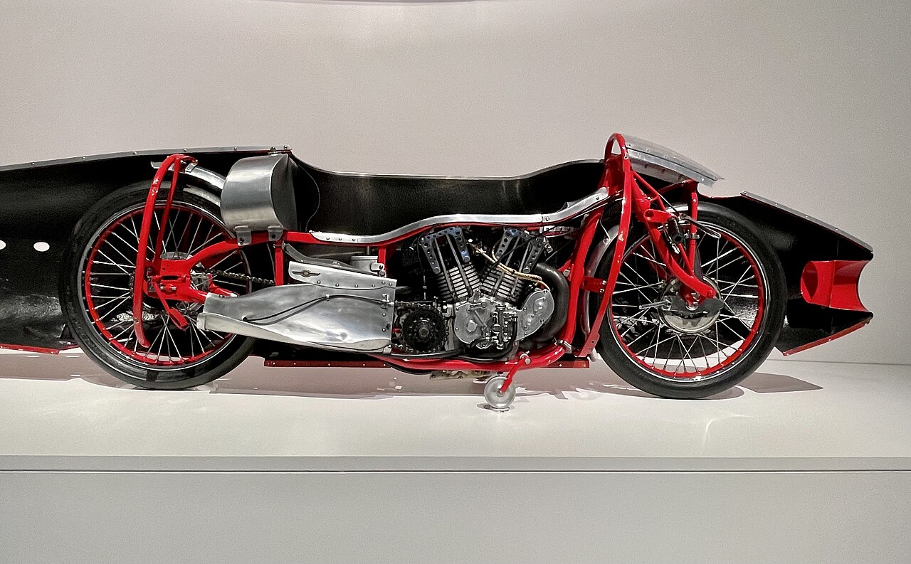 Munro Indian Scout Special izstādē, fotografēts 2020. gadā.